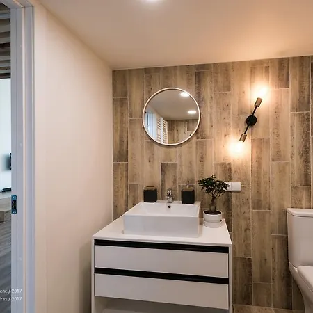 Appartamento Cozy Near City Center *